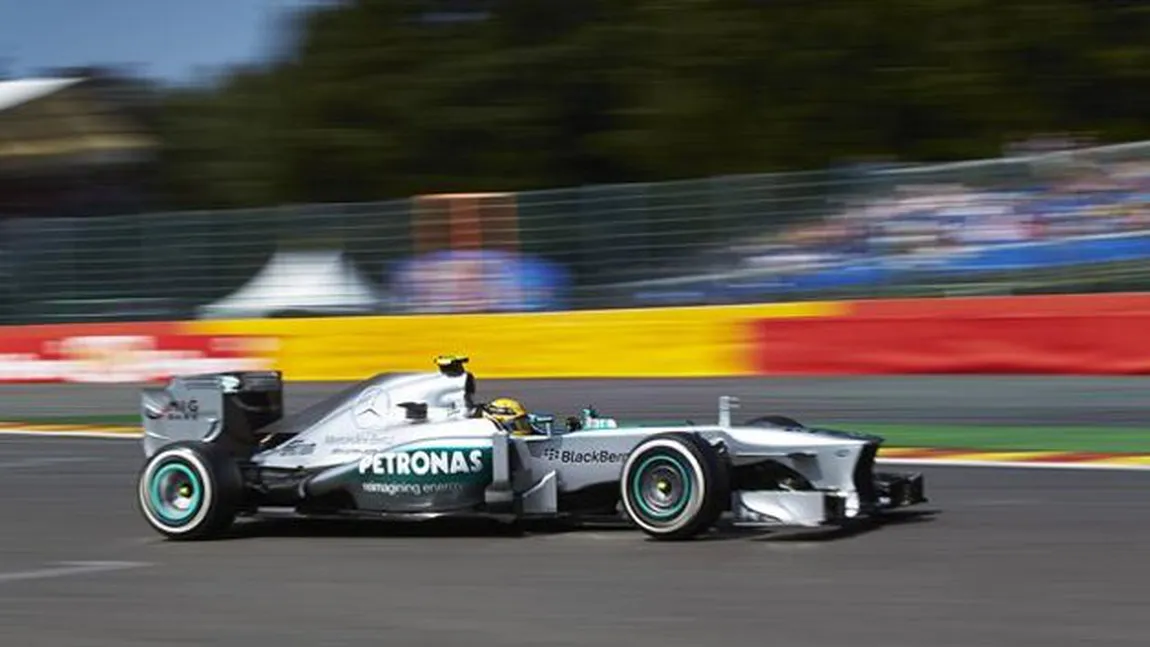 Incredibilul Hamilton. A reuşit al patrulea pole-position consecutiv, în Formula 1