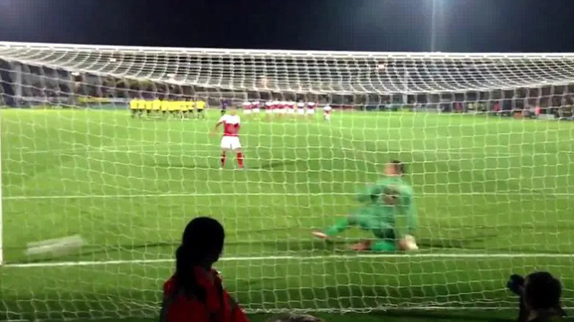 Ghinionul portarului sau norocul atacantului? Gol caraghios, din penalty, în Cupa Ligii VIDEO