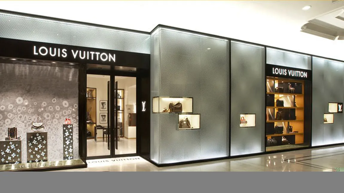 Louis Vuitton, compania cu cele mai mari vânzări pe metru pătrat în România
