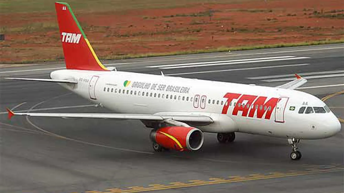 15 răniţi, după ce un avion pe ruta Madrid-Sao Paulo a traversat o zonă cu turbulenţe