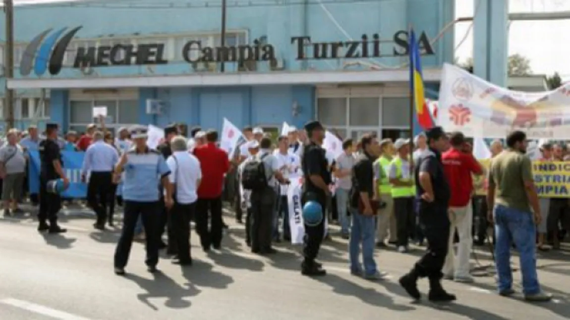 Disponibilizaţii de la Mechel Câmpia Turzii se alătură minerilor de la Roşia Montană