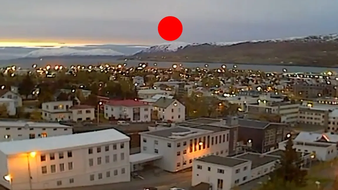 Vin EXTRATEREŞTRII? Vezi imaginile surprinse de o CAMERĂ de SUPRAVEGHERE din Islanda VIDEO INCREDIBIL