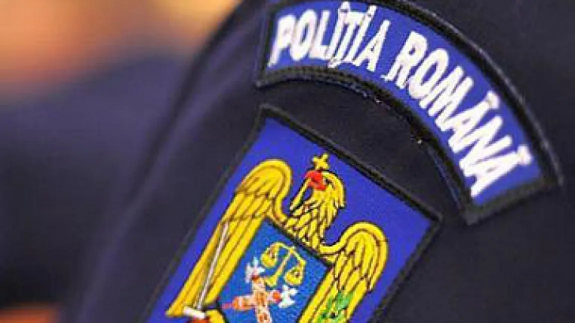 Poliţist SIPI Bihor şi un ofiţer IPJ Bihor, reţinuţi în urma unui flagrant