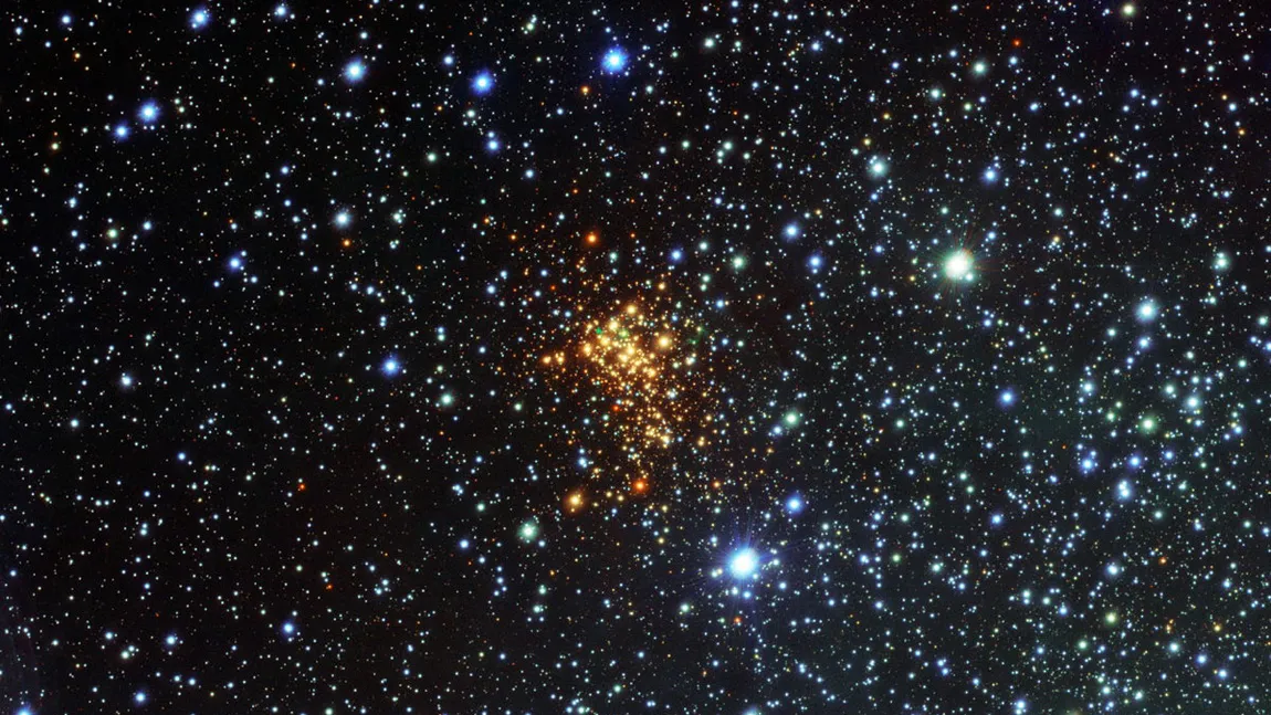 Cea mai mare stea din Univers se pregăteşte să explodeze FOTO