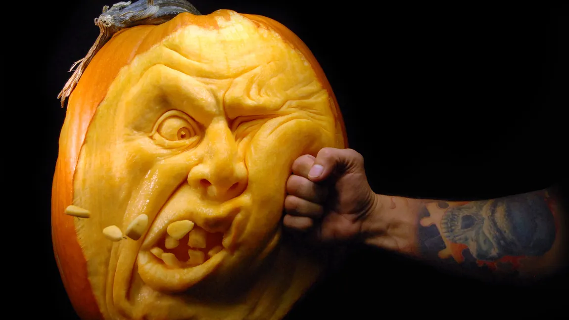 Halloween 2013: Cele mai înfiorătoare sculpturi în dovleci. Zici că sunt reale FOTO