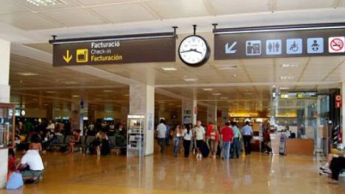 Metoda CALULUI TROIAN, folosită de hoţii din aeroporturile SPANIOLE. Vezi de ce trebuie să ai grijă la BAGAJE