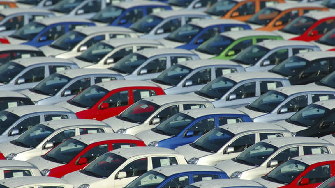 Piaţa auto din România a scăzut în octombrie cu 17,5%, cea mai abruptă contracţie din regiune