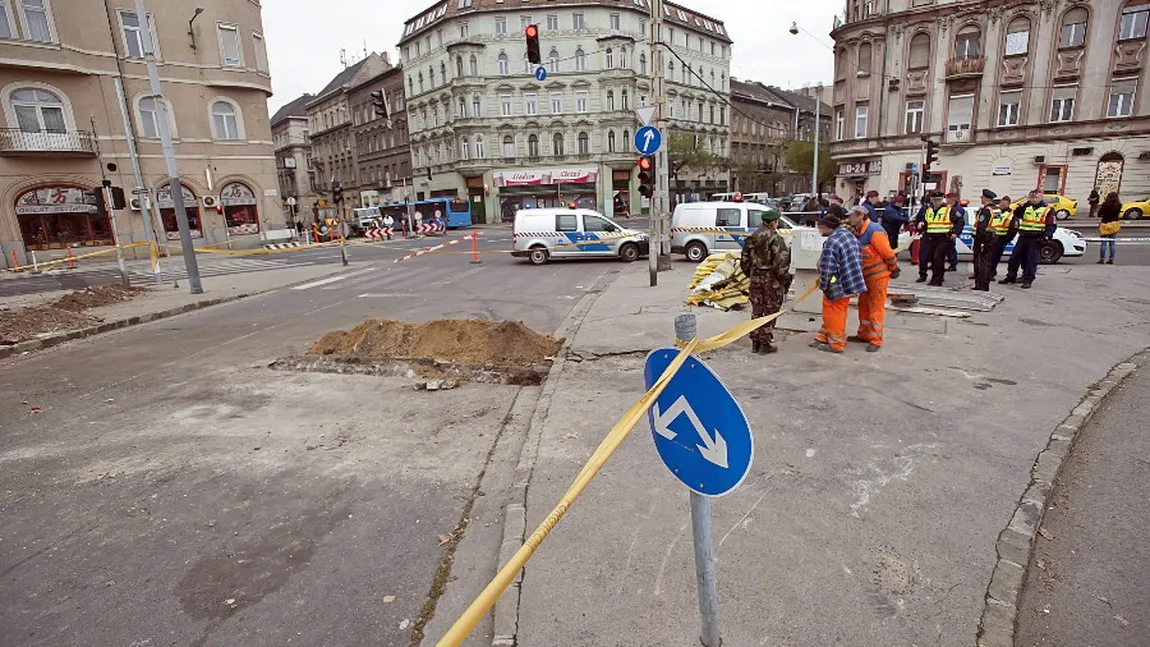 PANICĂ ÎN BUDAPESTA: Peste 2.000 de locuitori evacuaţi după descoperirea a două proiectile neexplodate