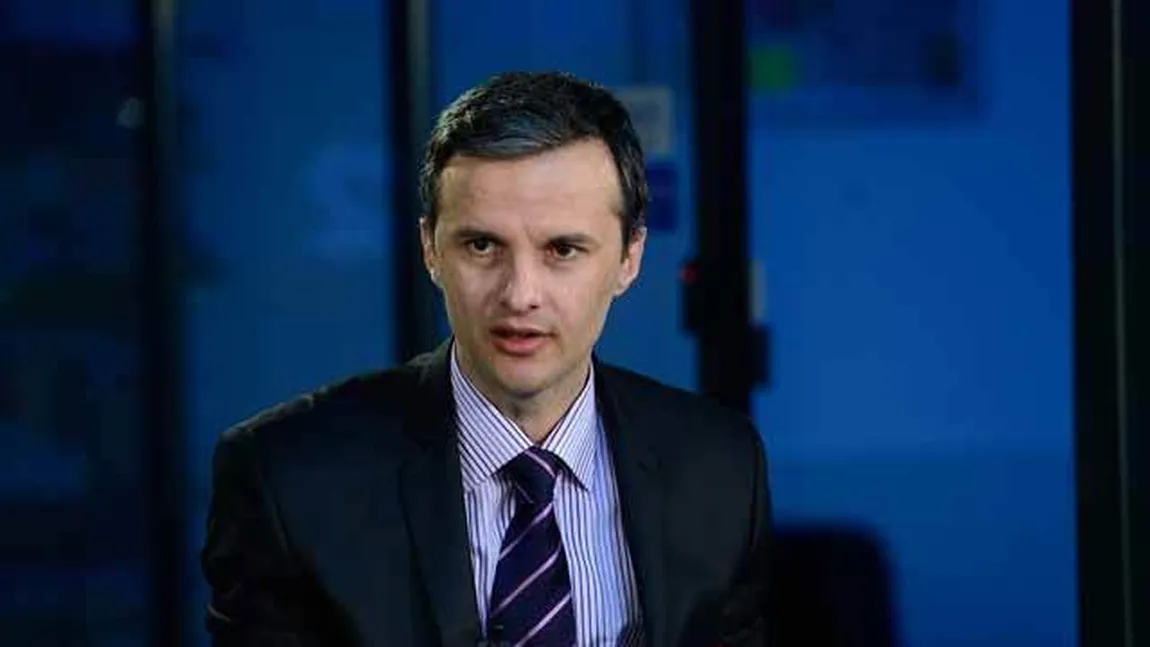 Cristian Socol:Care e diferenţa între austeritatea din 2010 şi consolidarea fiscală calitativă propusă în 2012