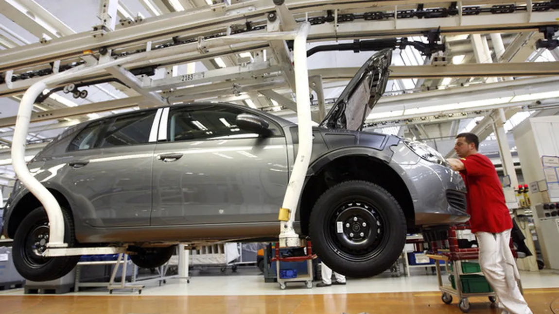 VW recheamă 2,64 milioane de vehicule la nivel mondial pentru remedierea unor defecţiuni