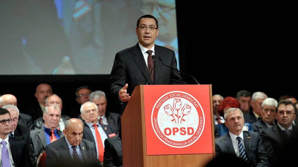 Victor Ponta, acid de ziua preşedintelui: Îi trimitem crini VIDEO