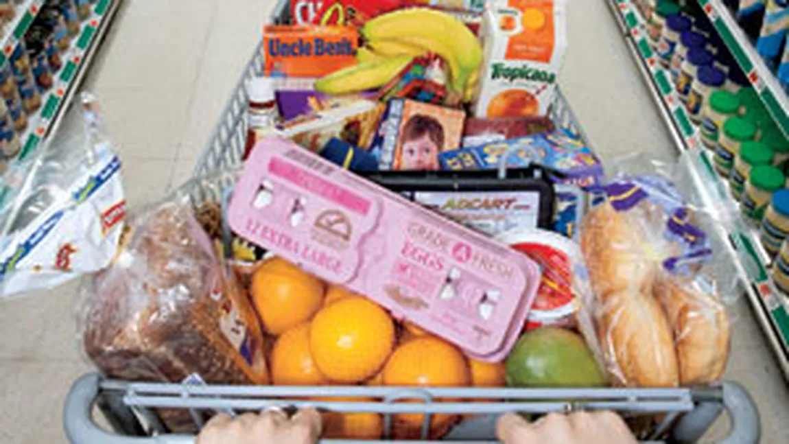 Sfaturi pentru cumpărături inteligente de sărbători: Cum îţi alegi şi ordonezi alimentele