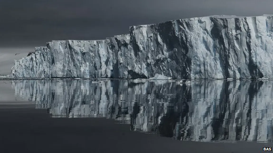 Procesul de topire a banchizei de vest a Antarcticii, mai rapid decât s-a estimat