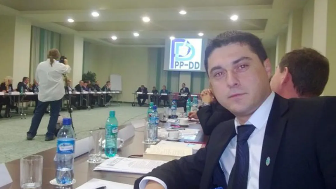 Liderul PPDD Dâmboviţa a distrus trei maşini, după ce s-a urcat beat la volan