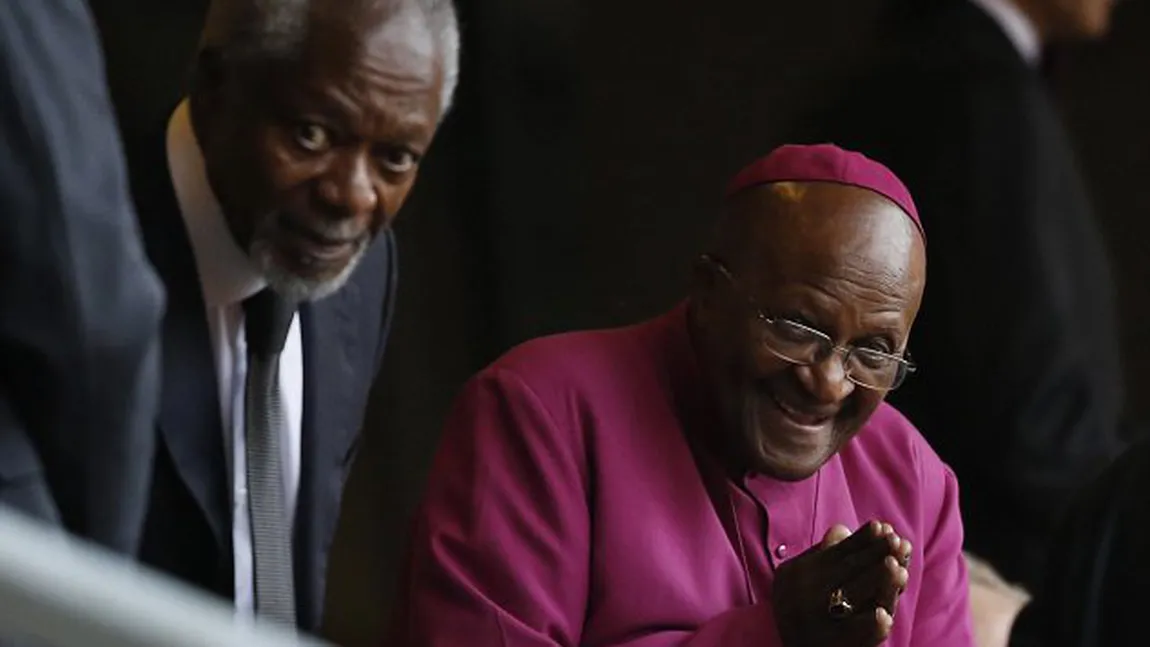 Reşedinţa Arhiepiscopului Desmond Tutu a fost spartă în timp ce oficia o slujbă pentru Mandela