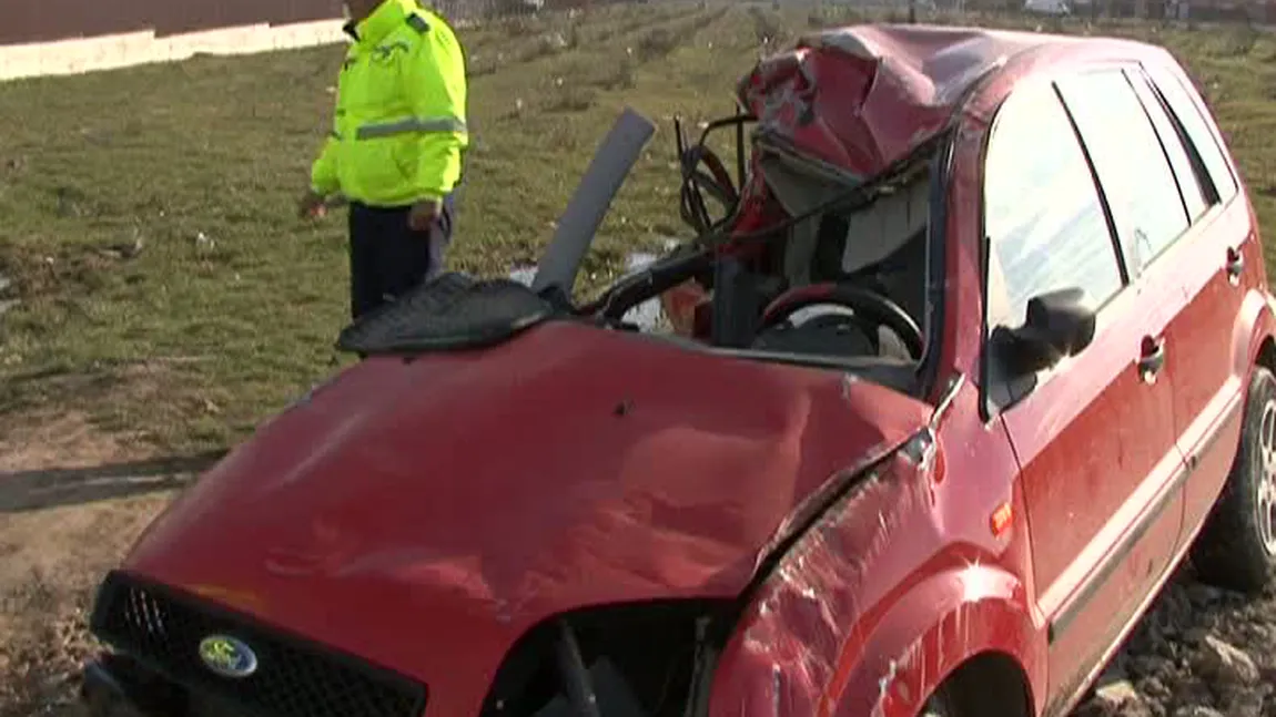 Un fost poliţist a murit zdrobit într-un accident rutier. Bărbatul nu a acordat prioritate VIDEO