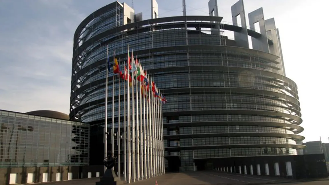 Sondaj CSOP: PDL depăşeşte PNL în opţiunile pentru alegerile europarlamentare