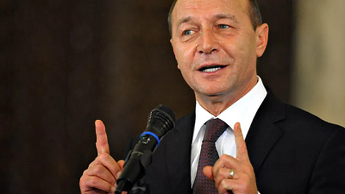 Băsescu: Ponta are două 