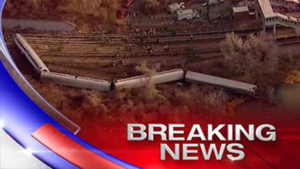 Un tren de pasageri a deraiat la New York. Cinci vagoane s-au răsturnat şi patru persoane au murit
