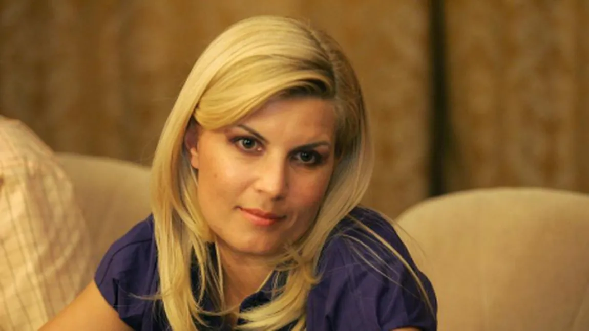 Elena Udrea: La patruzeci de ani, eu încă aştept marea iubire. Cu siguranţă va veni la momentul potrivit