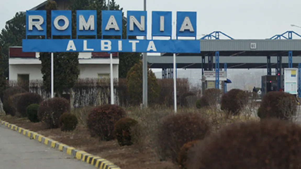 Traficul rutier este ÎNGREUNAT la graniţa cu Republica Moldova
