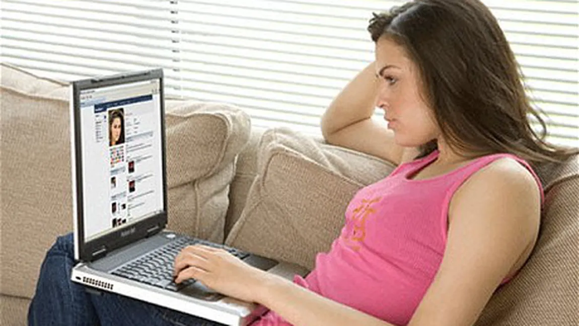 Numărul de conturi româneşti din Facebook a atins 7 milioane