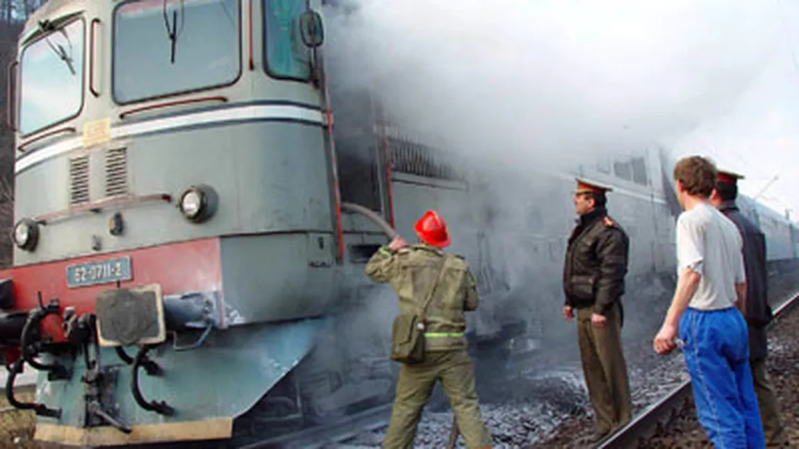 ACCIDENT GRAV: Maşina primarului din Gherla, lovită de tren