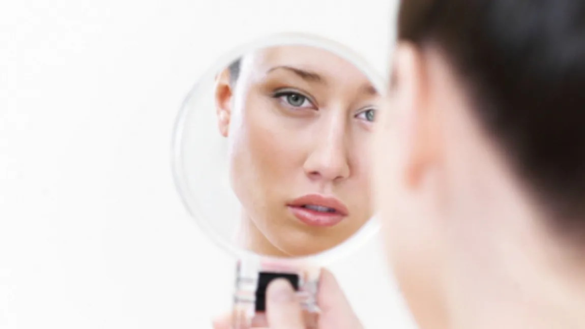 Ţine semnele bătrâneţii departe: Cum să previi ridurile