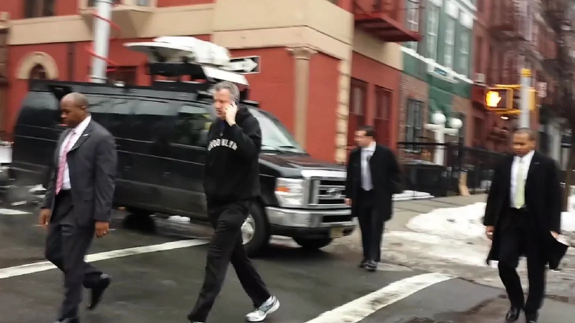 Primarul din New York îşi ia 