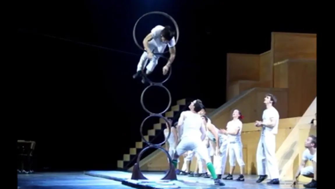 Chinezul care SFIDEAZĂ GRAVITAŢIA: Kai Hou îi uimeşte pe spectatori cu acrobaţii ieşite din comun VIDEO