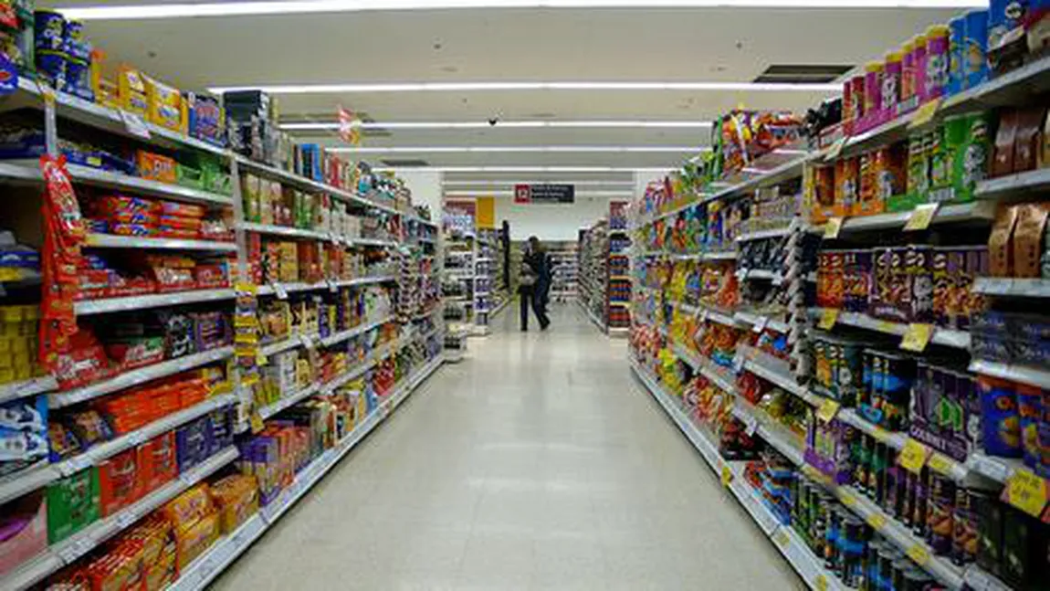 Un lanţ de magazine din Harghita, amendat pentru lipsa etichetării în limba română