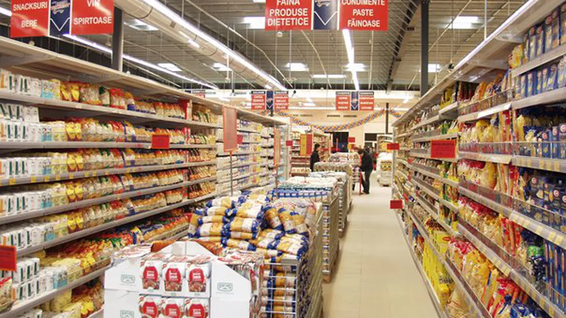 Ideea închiderii supermarketurilor în week-end, respinsă de deputaţi din Comisia de agricultură