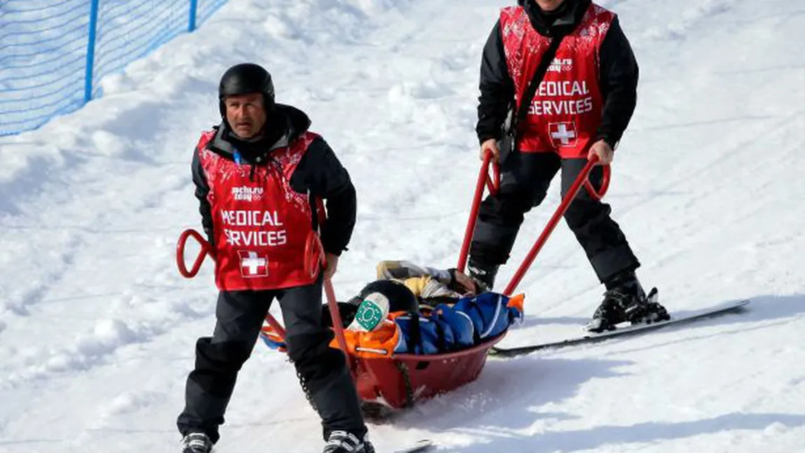 SOCI 2014: O americancă a căzut rău la snowboardcross. ATENŢIE, IMAGINI ŞOCANTE