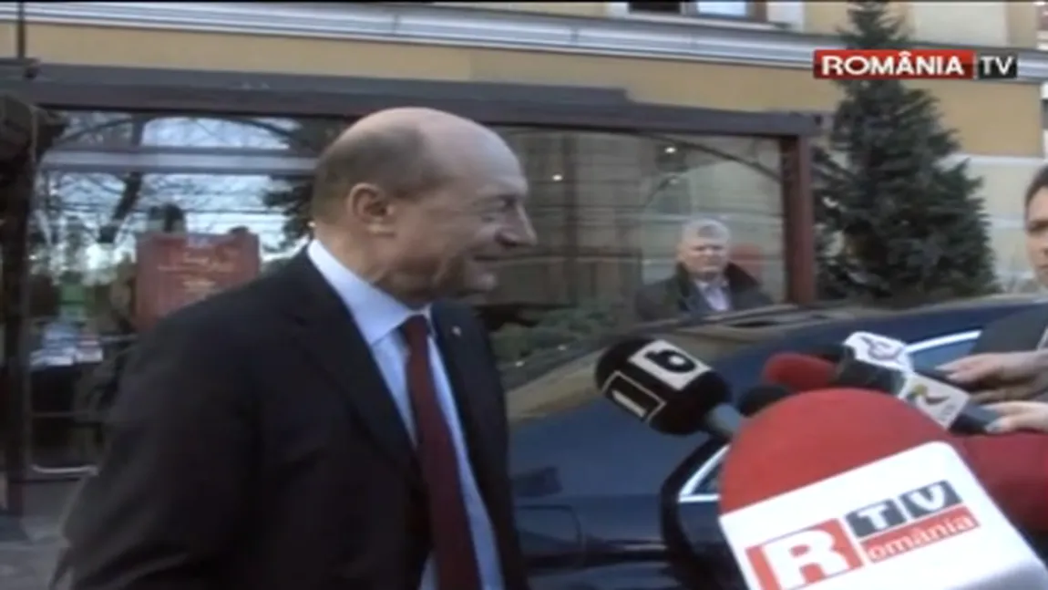 Traian Băsescu nu ştie nimic despre protestatarul îmbrâncit de membrii săi din Mişcarea Populară VIDEO