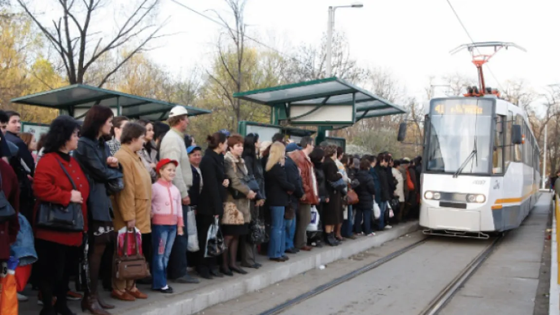 Tramvaiul 41, blocat din cauza unui scurtcircuit