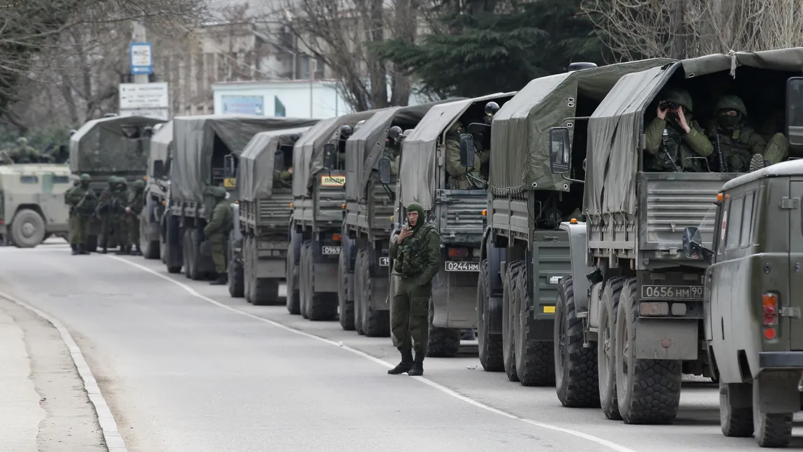 Moscova nu va invada estul Ucrainei, îl asigură pe Hagel ministrul rus al apărării