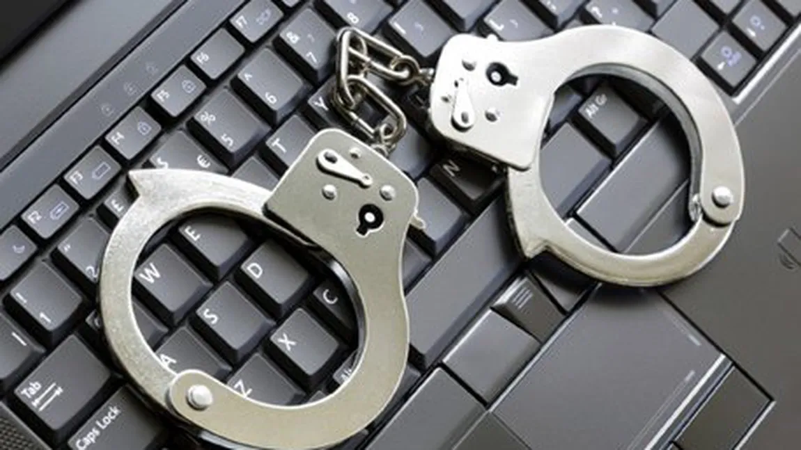 Atenţie când folosiţi serviciul de plată online al băncilor! Mai mulţi clienţi au rămas FĂRĂ BANI