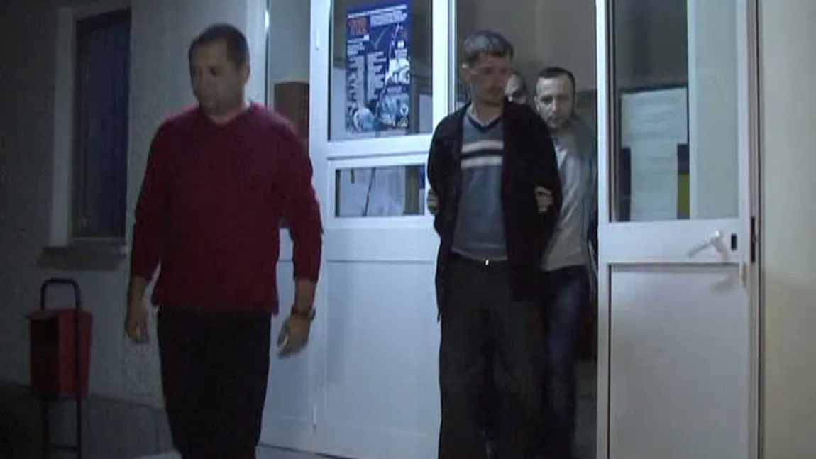 Patron lovit în cap cu o bară de metal de propriul angajat