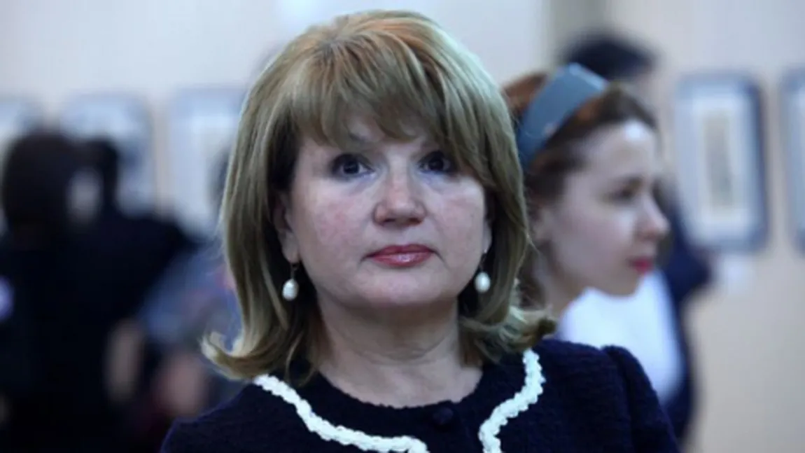 ZIUA INTERNAŢIONALĂ A FEMEILOR 2014. Recepţie la Cotroceni de 8 MARTIE. Ce surprize a oferit Maria Băsescu
