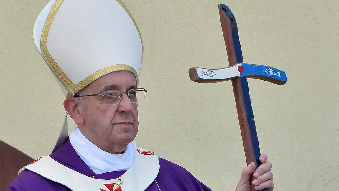 Papa Francisc s-a întâlnit pentru prima dată cu victime ale preoţilor pedofili