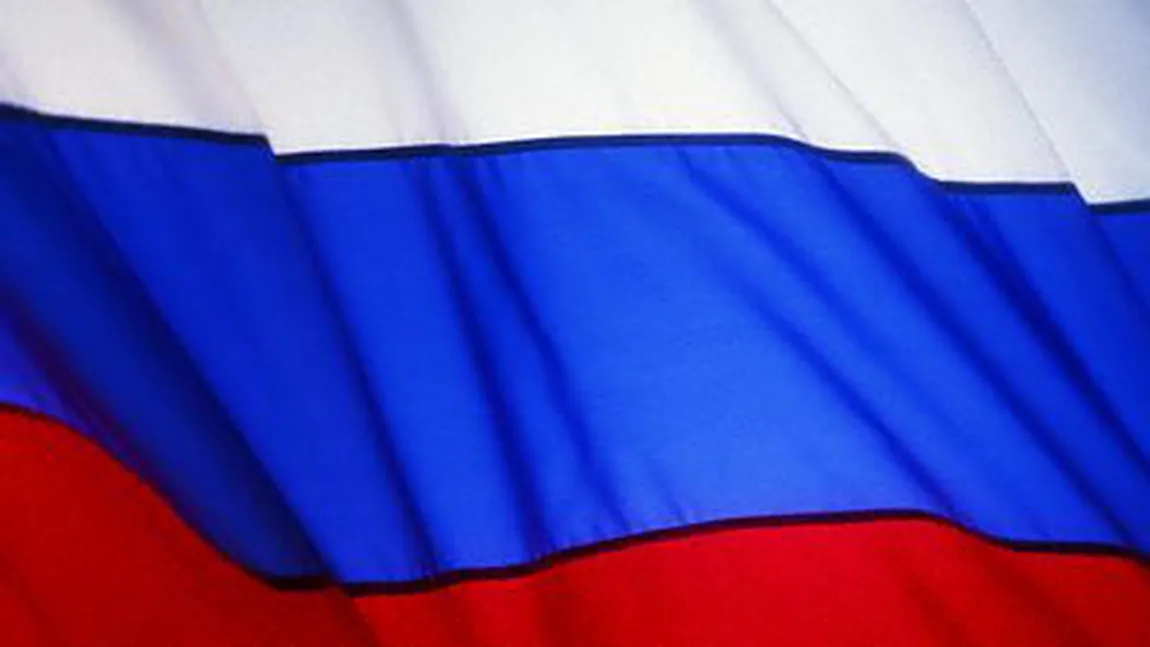 Rusia: Bursa şi rubla scad puternic