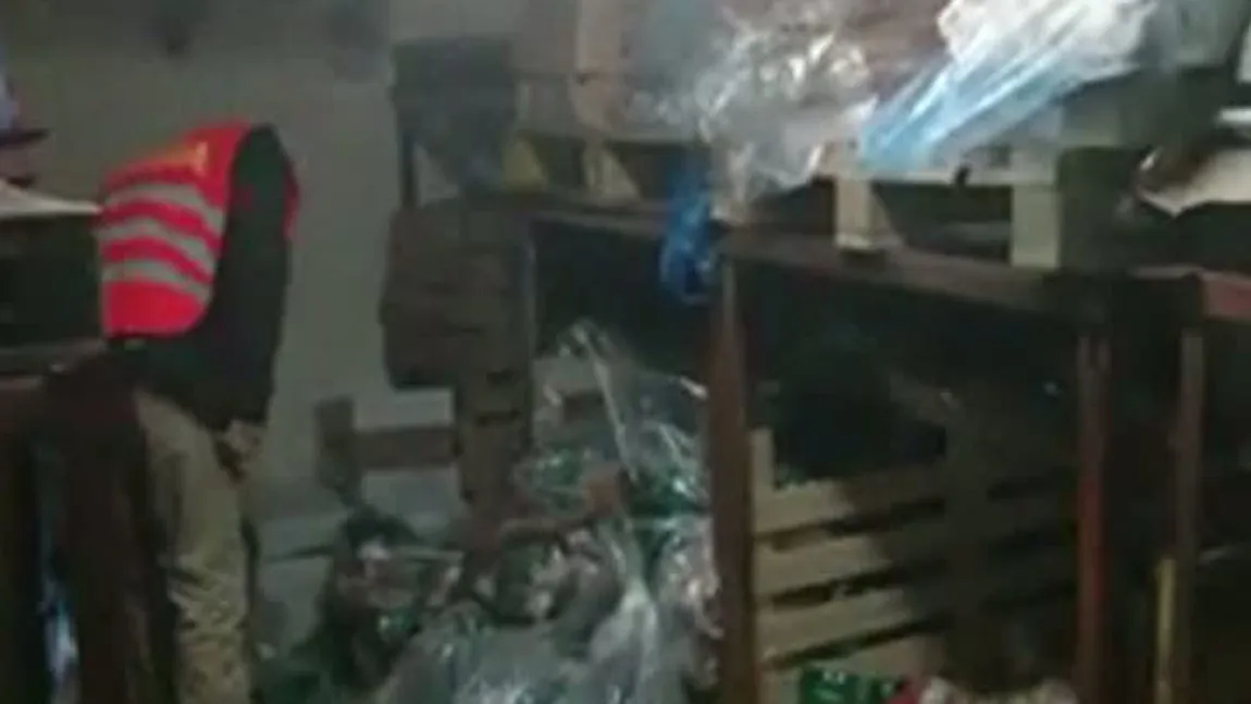 DESCOPERIRE ŞOCANTĂ înainte de Paşte: Carne de miel cu urme de fecale şi păr, găsită în magazine