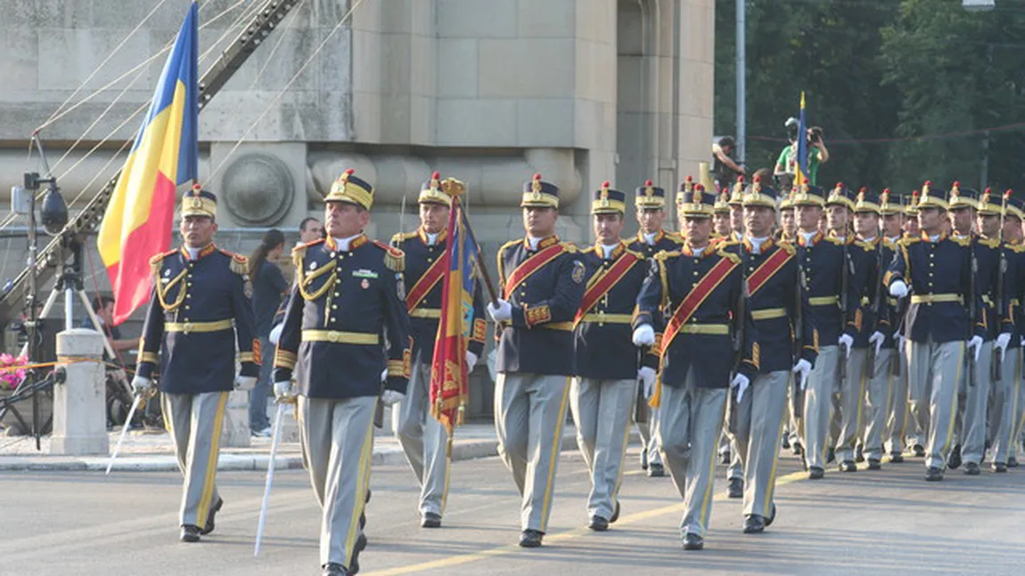 Ceremonial militar de retragere cu torţe, miercuri seară, în Capitală