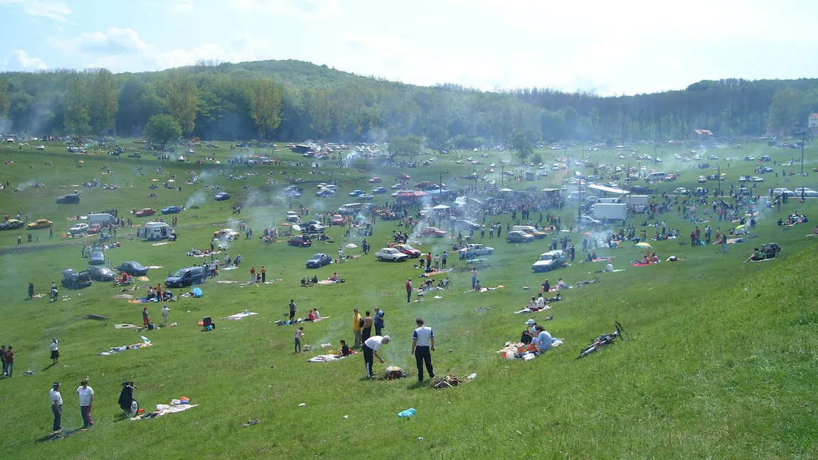 ALERTĂ METEO. Ploile strică planurile românilor de 1 MAI