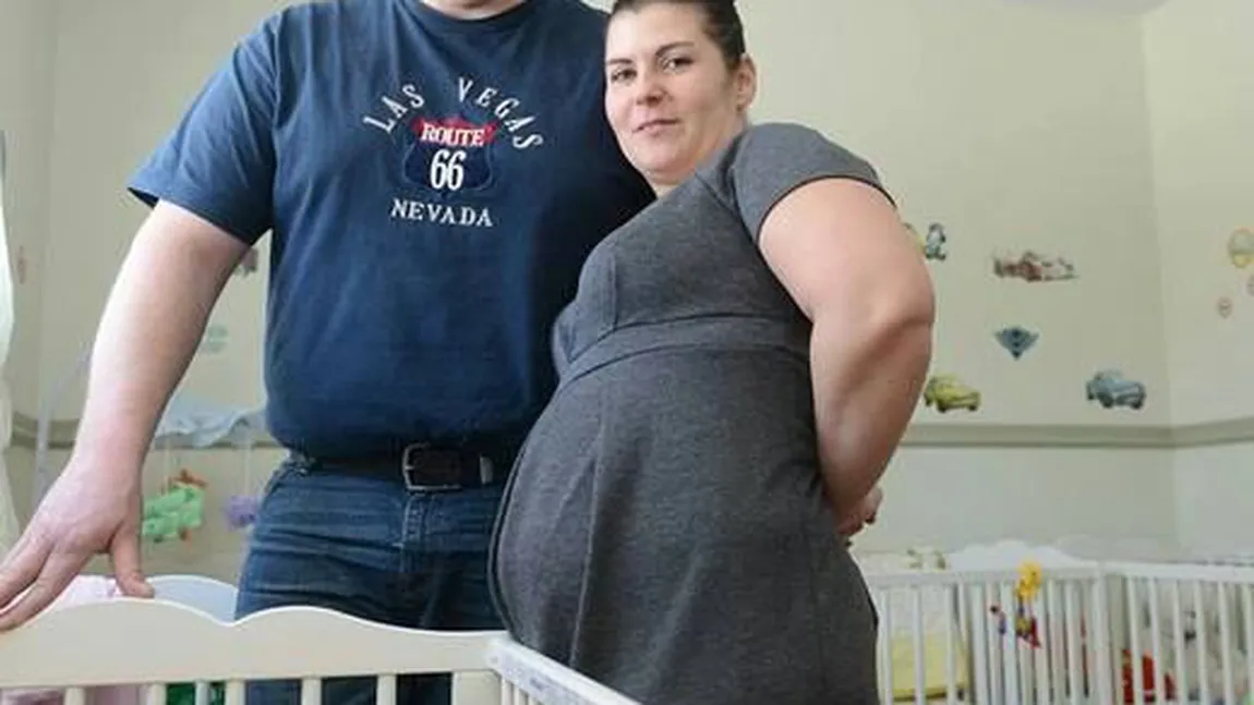O tânără şi-a anunţat iubitul că este însărcinată. Acesta a avut un ŞOC când au mers la ginecolog