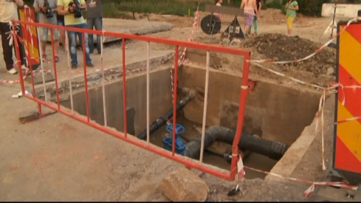 TRAGEDIE înainte de vot: Un bărbat a căzut în cap într-un canal