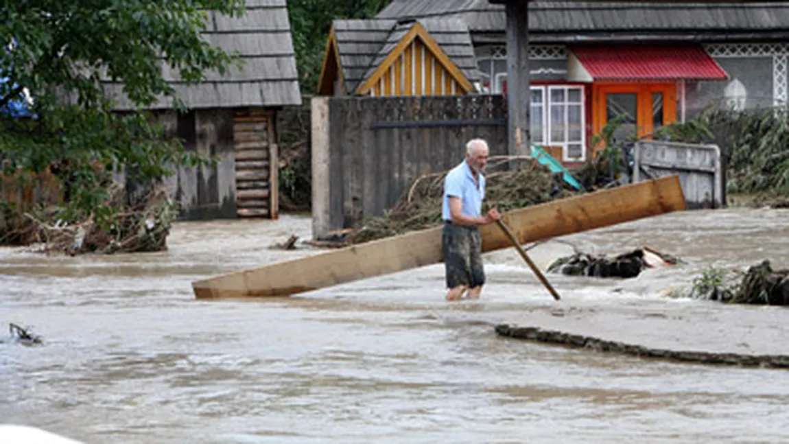 Gabriel Oprea: Nu au fost pierderi de vieţi omeneşti în zonele inundate
