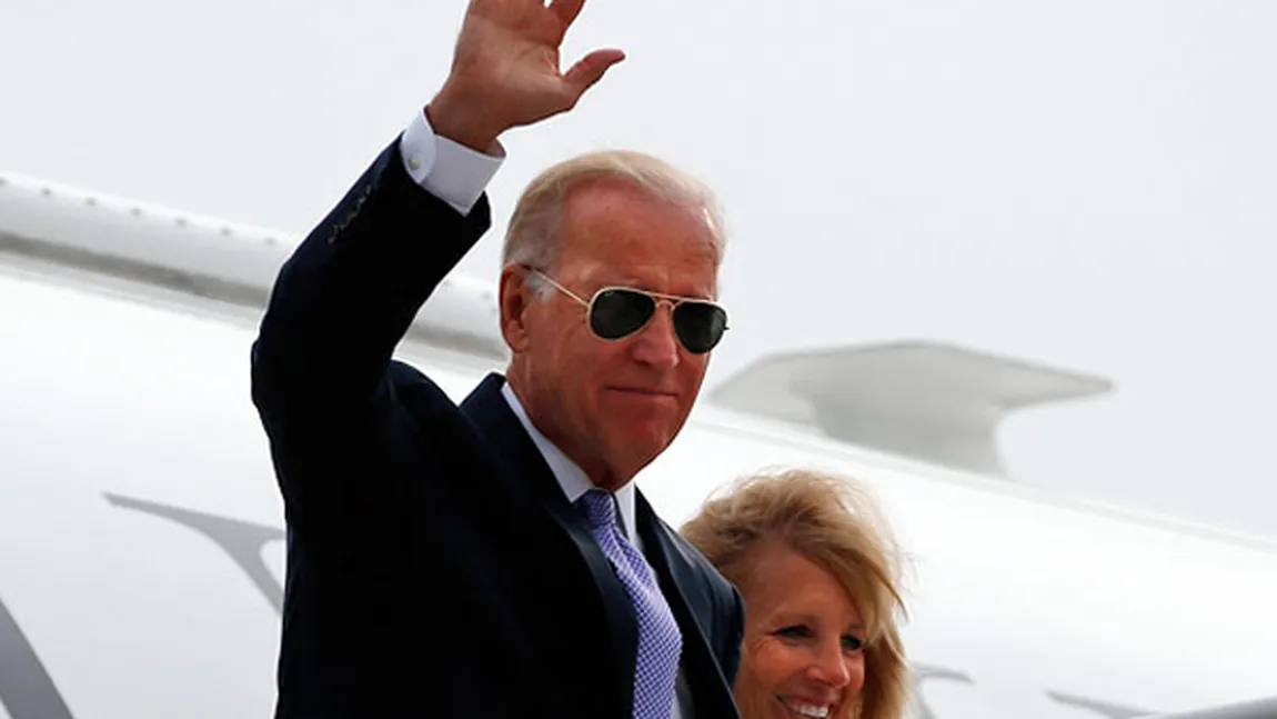 FINAL DE VIZITĂ. Vicepreşedintele SUA, Joe Biden, a părăsit România
