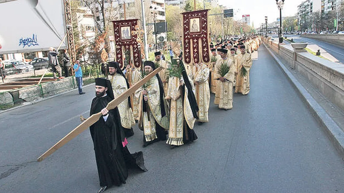 SFINŢII CONSTANTIN ŞI ELENA 2014. Procesiune cu moaştele Sfântului Martir Constantin Brâncoveanu, în Capitală