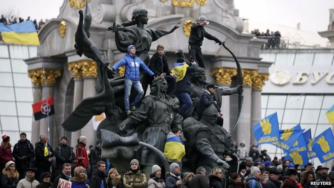 Ucraina FIERBE din nou: TENSIUNI în ESTUL ţării, cu o zi înainte de REFERENDUM